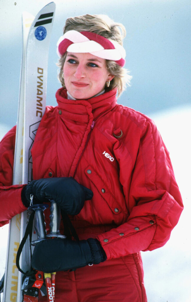księżna Diana w kombinezonie i opasce apres ski