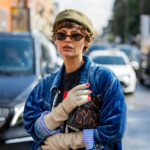 modna damska kurtka jeansowa