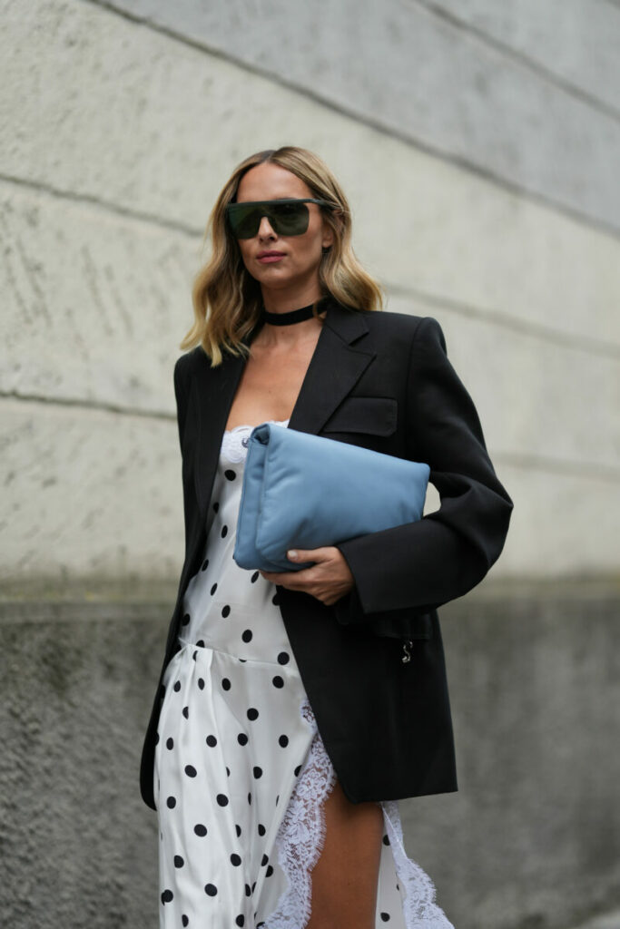 błękitna torebka damska