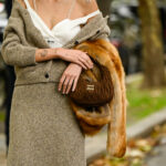 ubrania z naturalnych materiałów